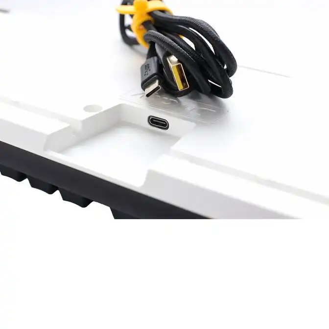 Ducky One 3 Classic Fullsize USB RGB Mechanical Gaming Keyboard Cherry Brown - Black UK Layout - Image 4